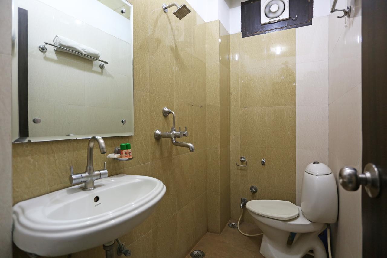 Hotel Sundaram Allāhābād Junction Kültér fotó